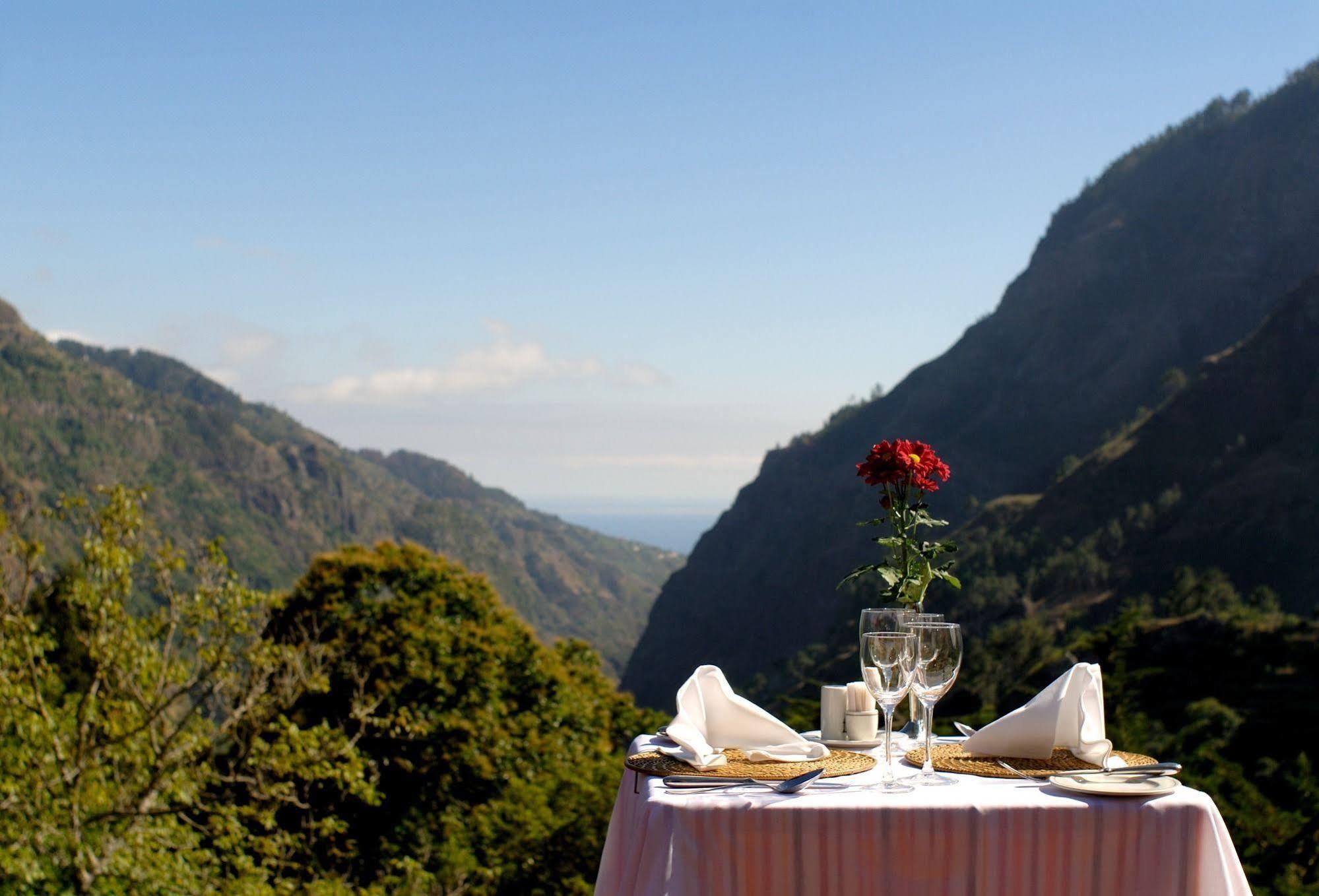 Dorisol Pousada Dos Vinhaticos Serra de Água Restaurante foto